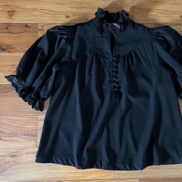 Tuckernuck Selena Blouse Black XL - Picture 4 of 15